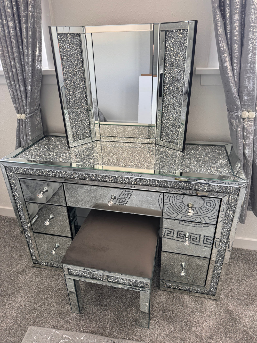 7 Draw diamond Crush Silver Top & Border Dressing Table + Stool stock due January 2025